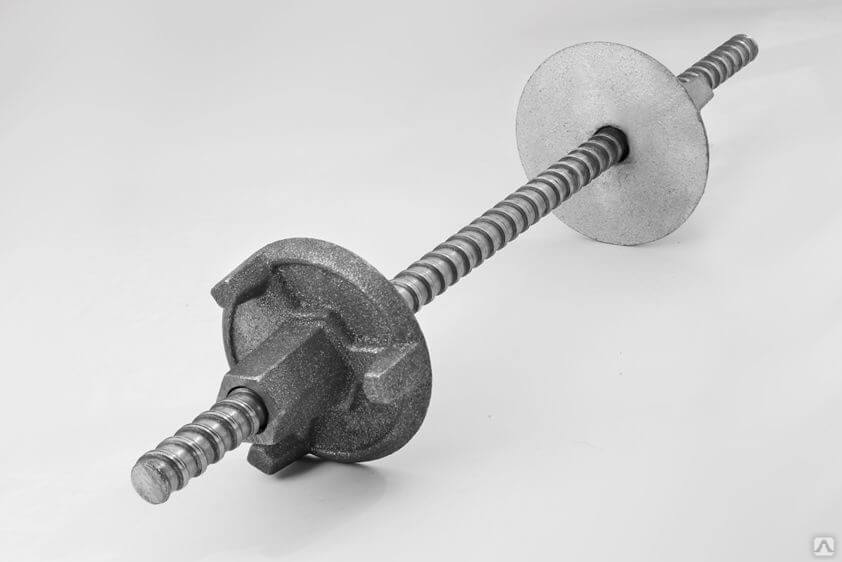 Винт стяжной